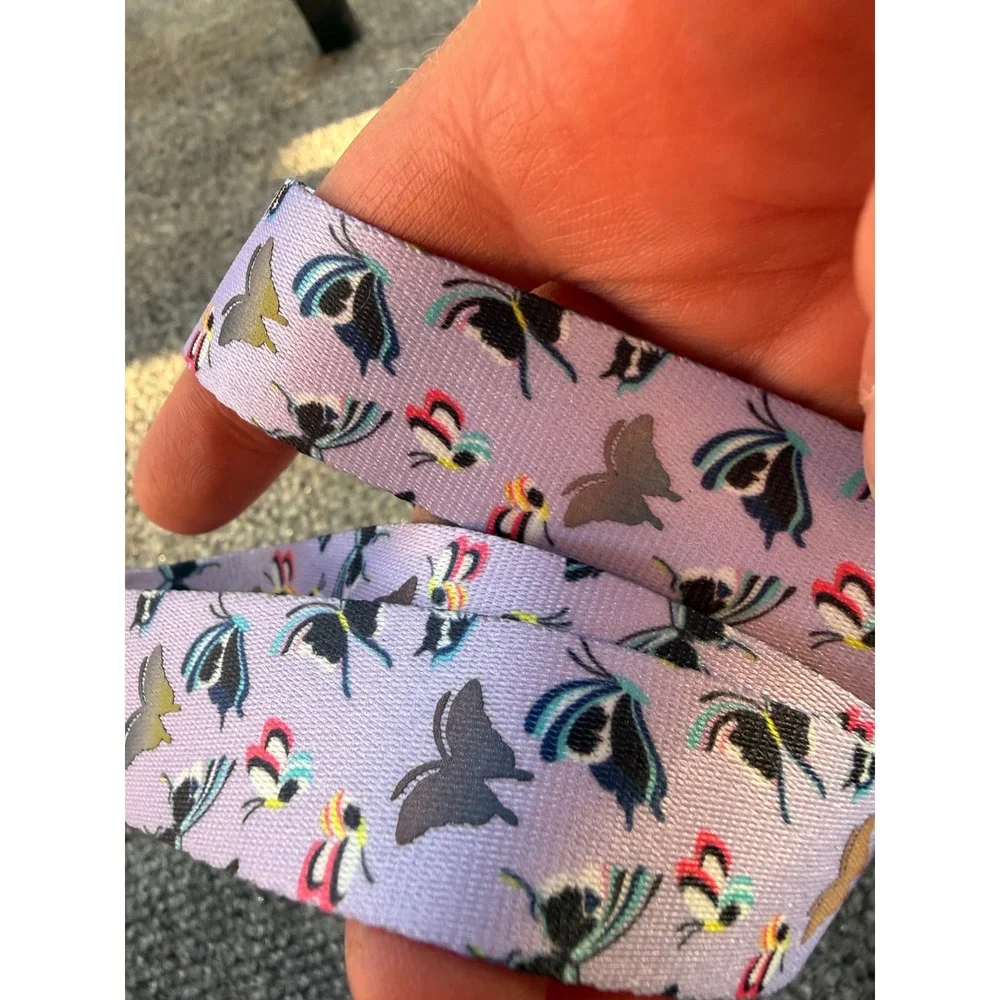 Vera Bradley Wide Lanyard with Speed Clip Lavender Butterflies 28107-V59 New